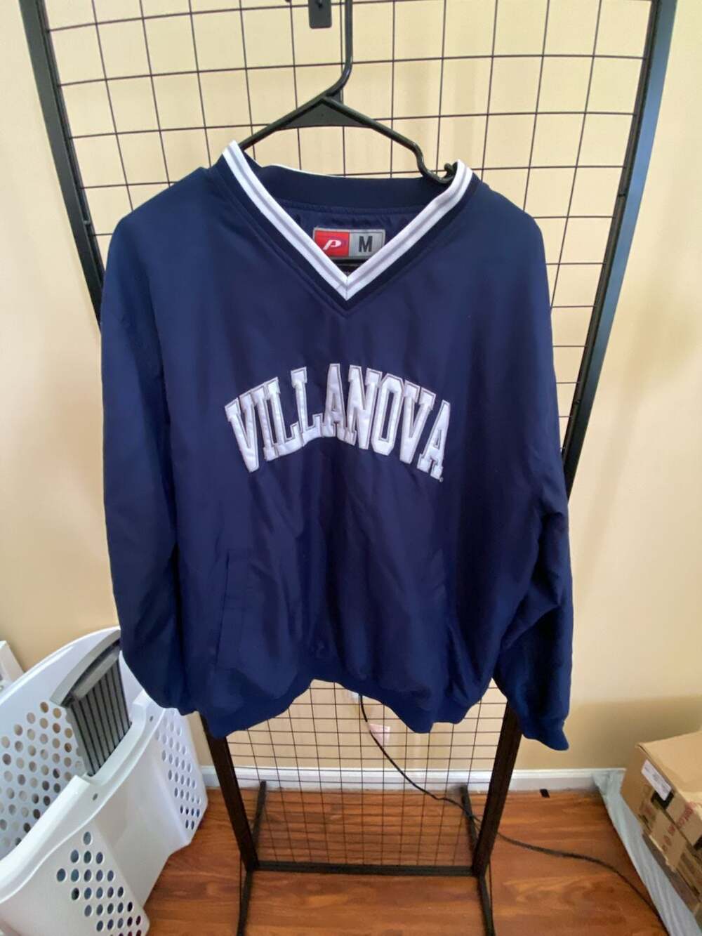 Vintage Pro Player Villanova Wildcats Navy Blue V-Neck Windbreaker Pullover